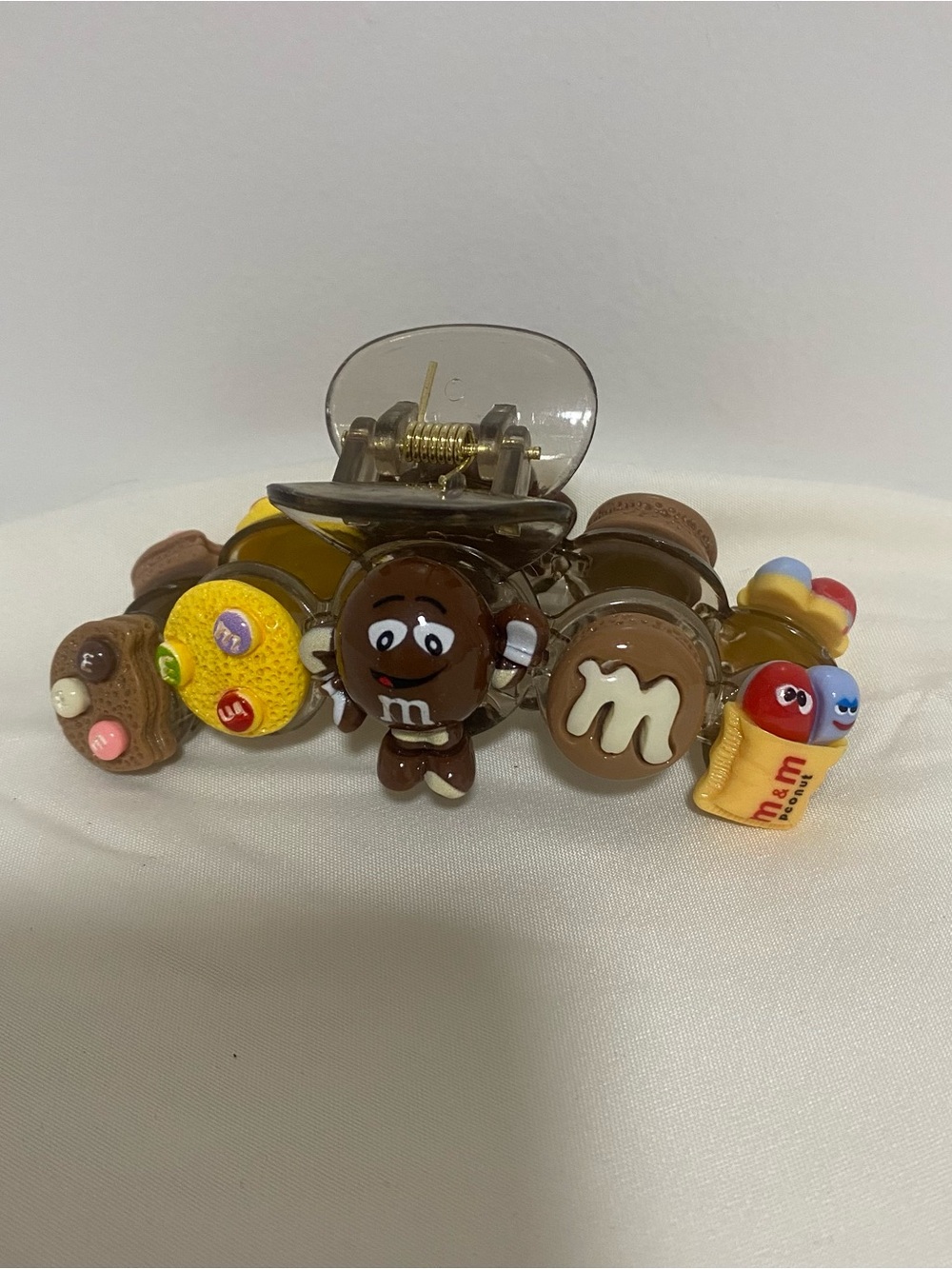 Brown Character Hair Clip - Brown M&M Accessories